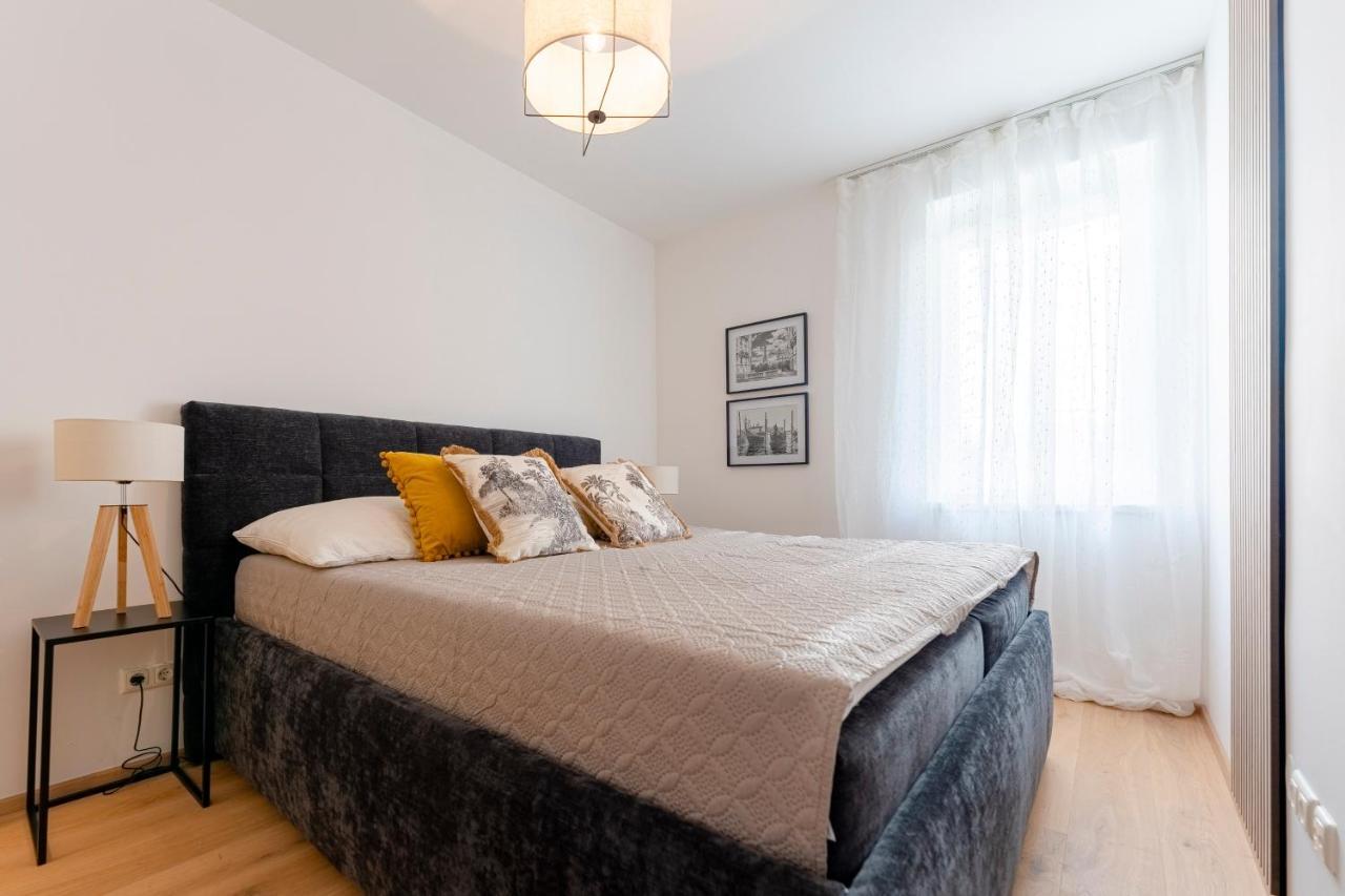 Apartamento Garden.Lounge Krems Am Steinertor Exterior foto